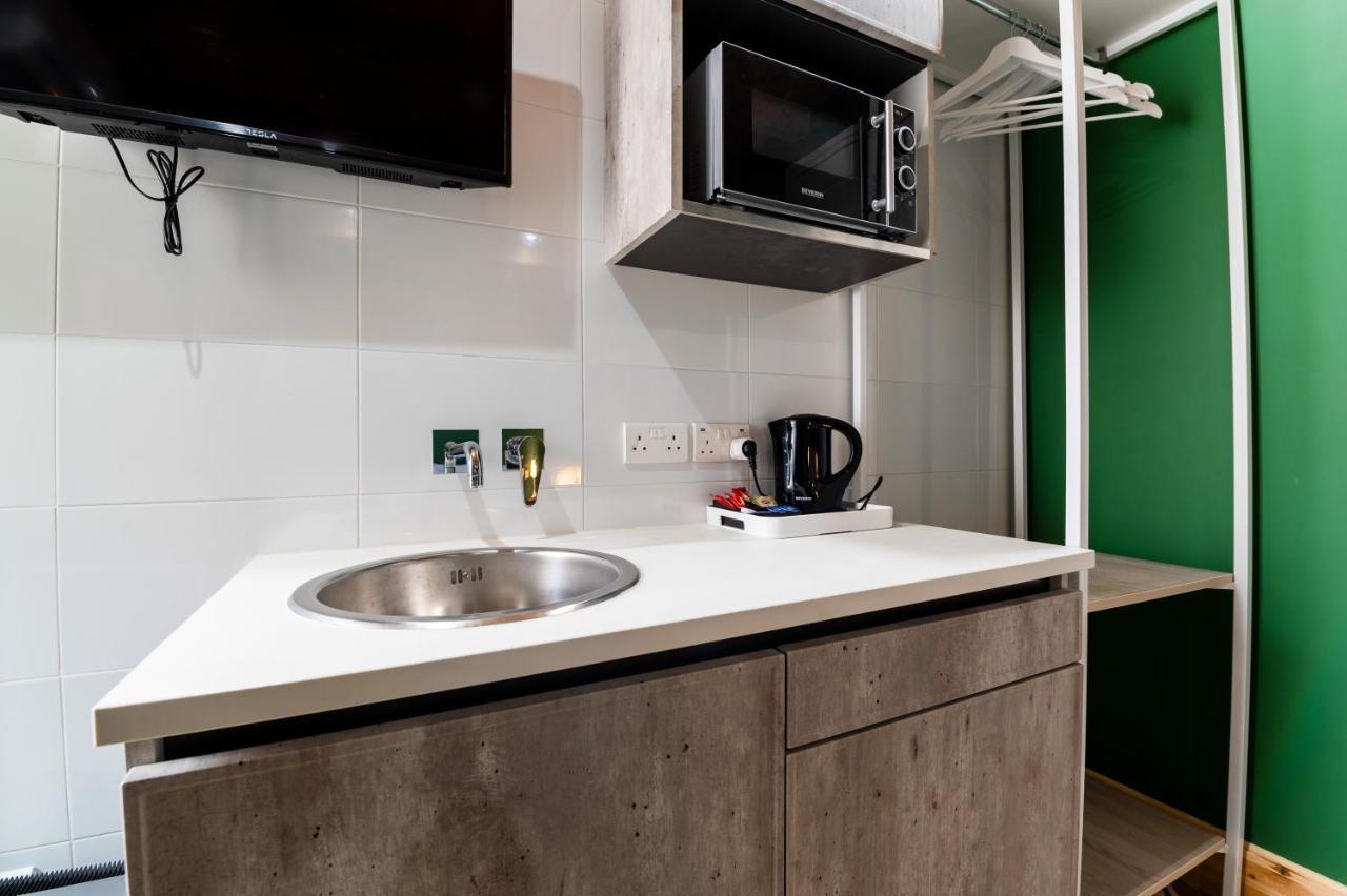 Monreal Boutique Townhouse - R024Rm5 호텔 파올라 외부 사진